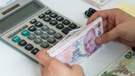 “2023’te Türkiye’nin Milli Geliri 1 Trilyon Doları Aşacak, Kişi Başına Gelir 12,500 Dolar Olacak”