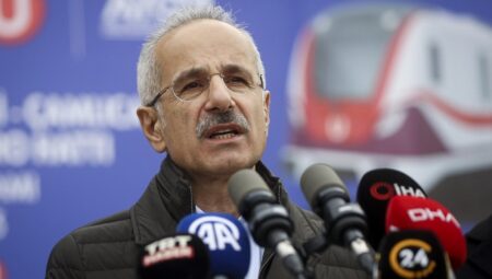 Abdulkadir Uraloğlu duyurdu…Çamlıca Metrosu’nda hedef 2025!