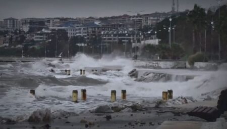 Meteoroloji Önlem İçin Uyardı! Kuvvetli Yağış ve Fırtına Kapıda!