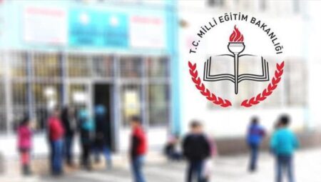 Ortaokul ve liseler için hazırlanan “Türk toplumsal hayatında aile” dersinin müfredatı hazır
