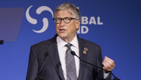 ABD tepkili: Bill Gates, Microsoft’un Çin’deki yapay zeka fabrikasını desteklemeye devam ediyor