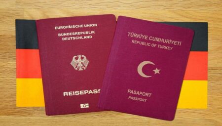 Almanya’da çifte vatandaşlığı kolaylaştıran tasarı Mecliste kabul edilerek yasalaştı