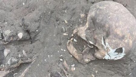Arkeologlar ‘esir pişiren yamyam kabilesinin’ tüyler ürpertici bulgusunda insan kafataslarını ortaya çıkardı