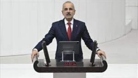 Bakan Uraloğlu;   THY, Türkiye ekonomisine bu yıl 56 milyar dolar katkı sağladı