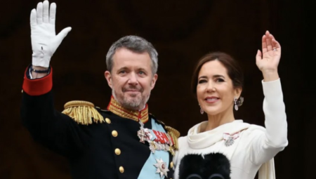 Danimarka’da yeni Kral Frederik, tahta çıktı