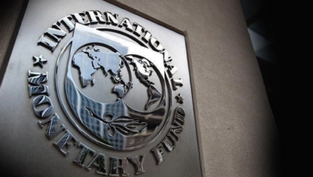 IMF küresel ekonomik büyüme tahminini yükseltti