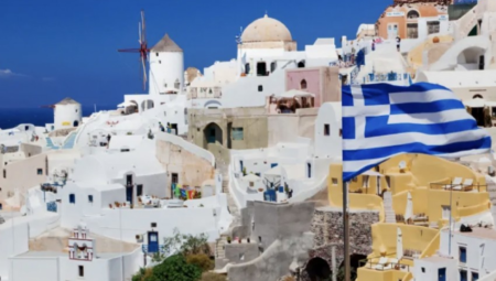 Yunanistan ‘altın vize’ için emlak satın alım sınırını 500 bin euroya çıkarmayı planlıyor