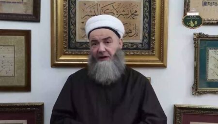 Cübbeli Ahmet hastaneye kaldırıldı: Ruhani liderin sağlık durumu endişe yarattı