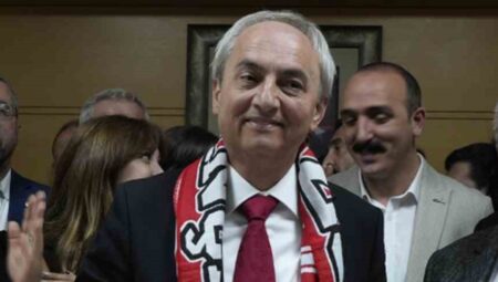Kepez Belediye Başkanı Kocagöz’ün tutukluluğuna 2’nci kez itiraz edildi