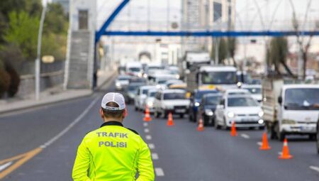 Ankara’da Bayram Öncesi Trafikte Büyük Değişiklik: Bu Kavşaklar Kapatılacak!