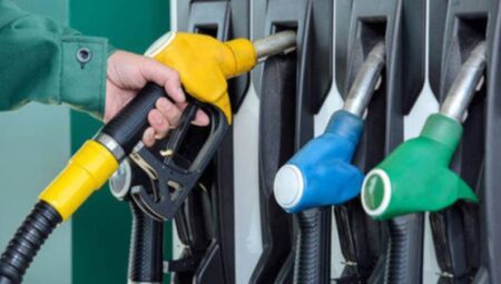 Akaryakıt fiyatlarına yeni zam geliyor: Benzin ve motorinde artış yaşanacak