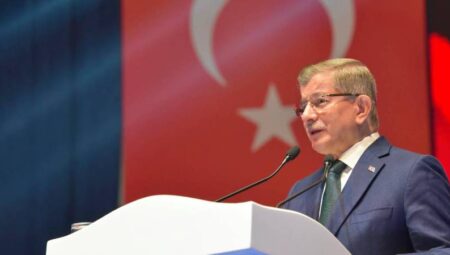 Davutoğlu, Erdoğan’a Karşı Yapılan Komployu Deşifre Etti!