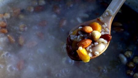 2024 Aşure Ayı’nın Son Günü: Aşure Kazanları Boşaldı, Son Hurmalar da Dağıtıldı!