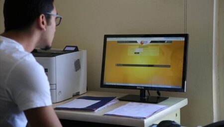 YÖK Başkanı: Önlisans kontenjanları dolup taşıyor! Üniversite kayıtları ne zaman?