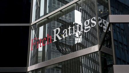 Fitch Ratings, Türkiye’nin kredi notunu olumlu yönde revize etti