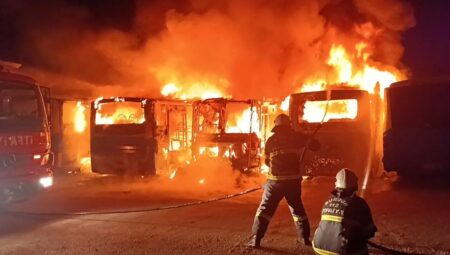 Burdur’da 6 Özel Halk Otobüsü Alev Alev!