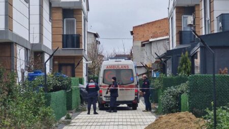 Kadın ve Kızını Katletti, Ardından İntihar Etti: Dehşet Dolu Cinayet Faciası!