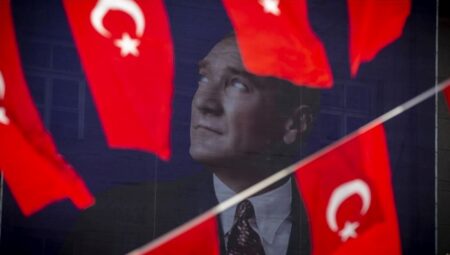 Türkiye’de 23 Nisan Coşkusu: Siyasilerden Anlamlı Mesajlar!