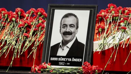 Türkiye Büyük Millet Meclisi’nde Sırrı Süreyya Önder’e Duygusal Veda