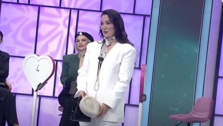 Emel Özkızıltaş Yıllar Sonra “İşte Benim Stilim” Programına Geri Döndü!  
Emel Özkızıltaş Kimdir? İşte Detaylar…