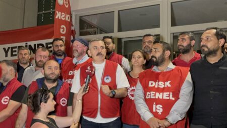 İzmir Büyükşehir Belediyesinde Grev Kararı: “Artık Bıçak Kemiği Geçti!”