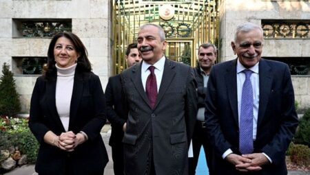 İmralı Heyetinde Sırrı Süreyya Önder’in Yerine Geçen İsim Belli Oldu