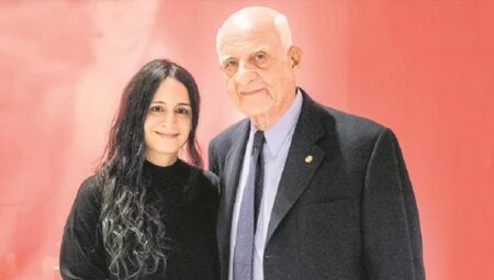 İpek ve İnan Kıraç Arasındaki Küslük Son Buldu, Vasiye Karşı Hukuk Savaşı Patlak Verdi!
