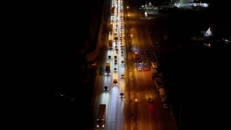 Samsun’da Kimyasal Yüklü Tır Alev Alev Yandı: 8 Kilometre Boyunca Korku Dolu Anlar!