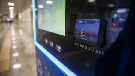 30 Yaş Üstü Öğrenciler İçin İndirimli Akbil Dönemi Başlıyor!  
İstanbulkart’ta Yaş Sınırı Kaldırıldı!