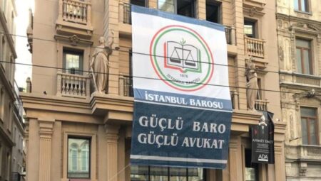 Valiliğin Yasaklaması Anayasa’ya İsyan mı?