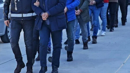 FETÖ Operasyonlarında 32 İl’de 62 Şüpheli: 41’i Tutuklandı!