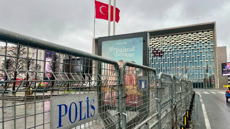 İstanbul Valiliği’nden 4 İlçede Eylem ve Mitinglere Sıkı Yasak!