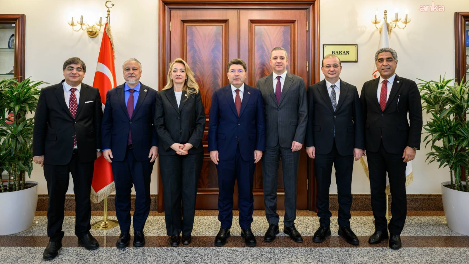 Bakan Tunç, TBB Başkanı Sağkan ile Kritik Görüşme Gerçekleştirdi!