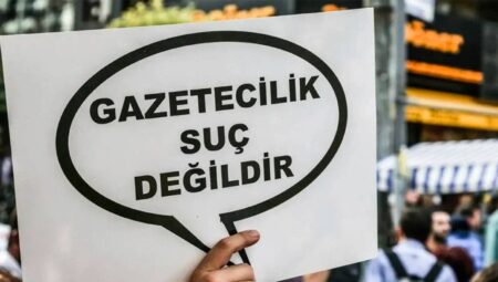 Gazetecilere Beraat: Meslek Örgütü Basın Açıklamasında Adalet Kazandı!