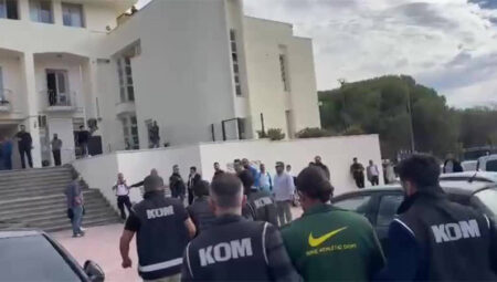 Bodrum’da Rüşvet Skandalı: CHP’li Meclis Üyesi ve İl Yönetimi Üyesi Tutuklandı!