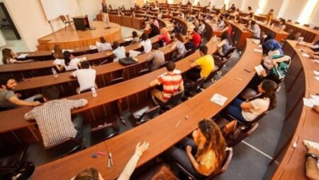 YÖK Başkanı Özvar’dan Eğitimde Devrim: 4 Yıllık Süre 3 Yıla İndiriliyor!