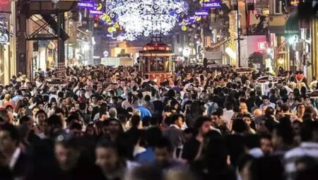 İstanbul’da Yılbaşı Coşkusuna Özel Güvenlik Önlemleri Duyuruldu!