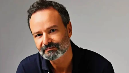 Uyuşturucu Soruşturmasında Gözaltına Alınan Ünlü Film Yapımcısı Timur Savcı, Test ve İfade Sürecinin Ardından Serbest Bırakıldı