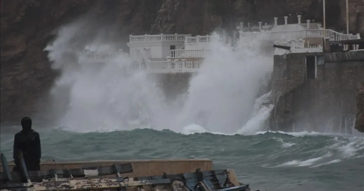 Antalya ve Muğla’da Şiddetli Sağanak ve Fırtına Alarmı: Dikkatli Olun!