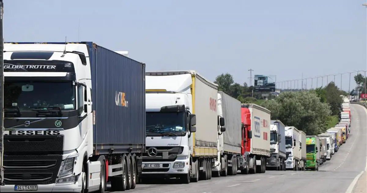 Ticaret Bakanlığı’ndan Şok Açıklama: Sınır Geçişleri Grev Nedeniyle Durduruldu!