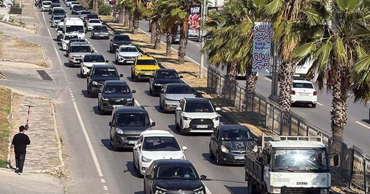 Tatil Cenneti Bodrum’a Girişlerde Rekor: İlk 3 Günde 67 Bin Araç Akın Etti!