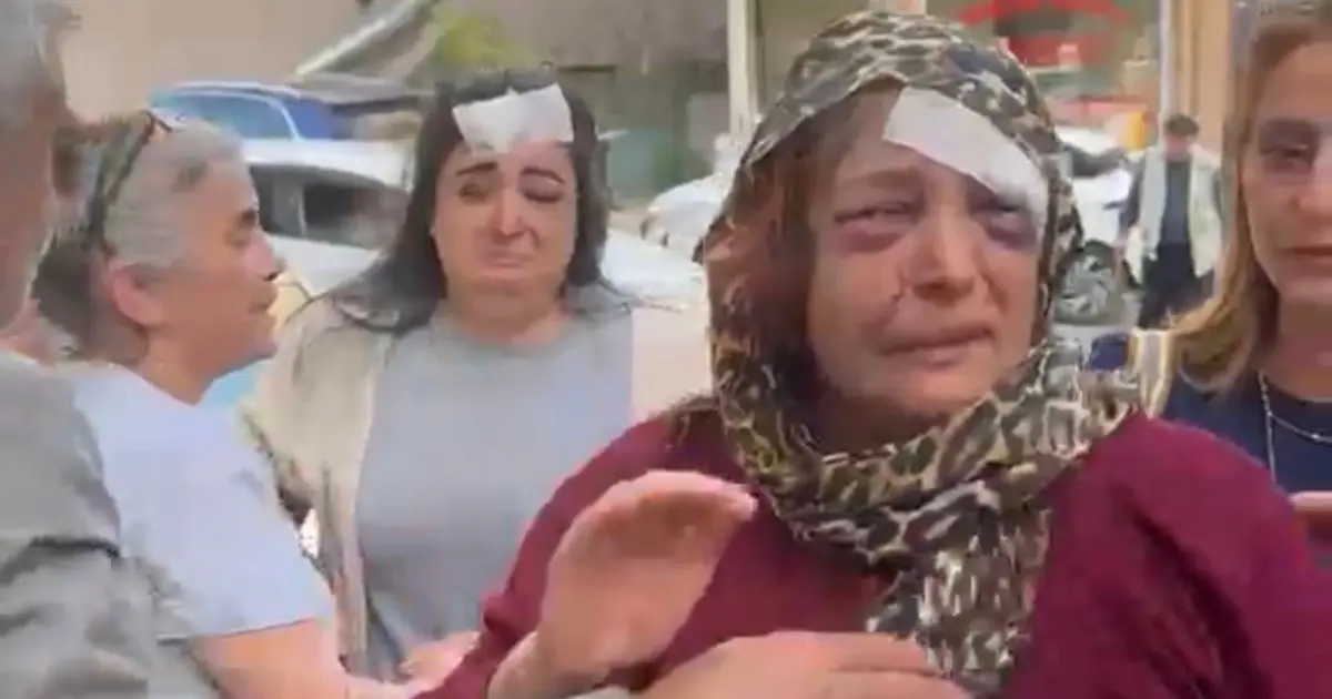 Serbest Bırakılan Eski Mahkum, Mahallede Alkışlarla Karşılandı!