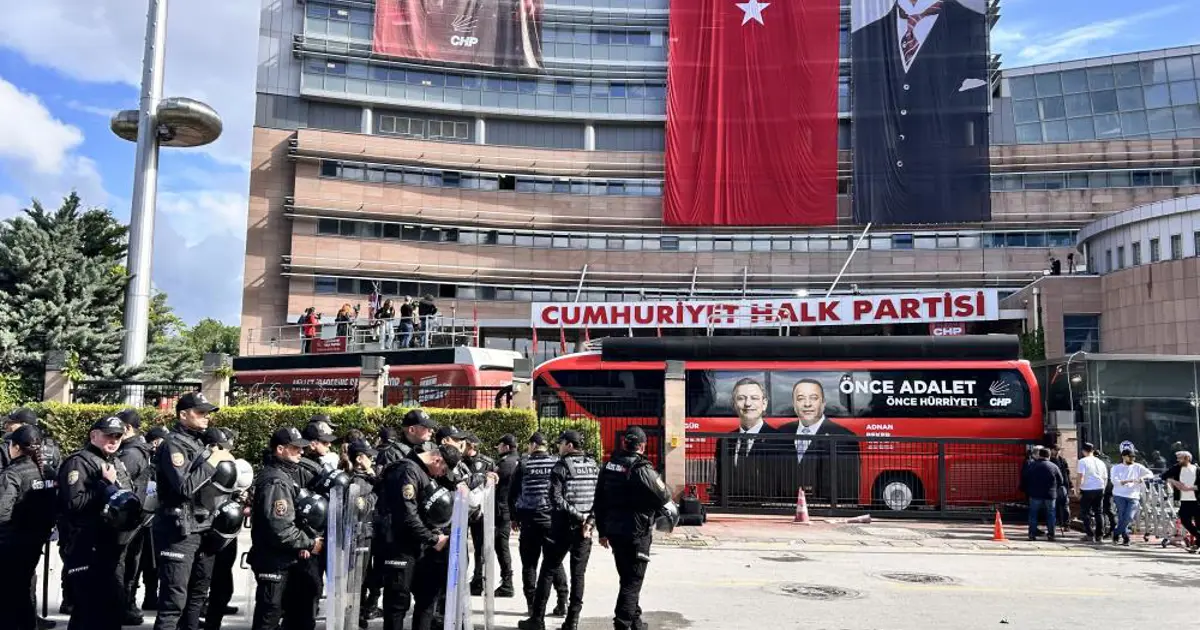 CHP Genel Merkezinde Gergin Anlar: Kılıçdaroğlu ile Görüşme Kavga ile Sona Erdi