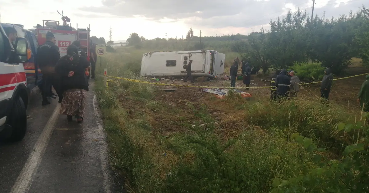 İsparta’da Feci Kaza: Tur Otobüsü Devrildi, 5 Ölü, 26 Yaralı!