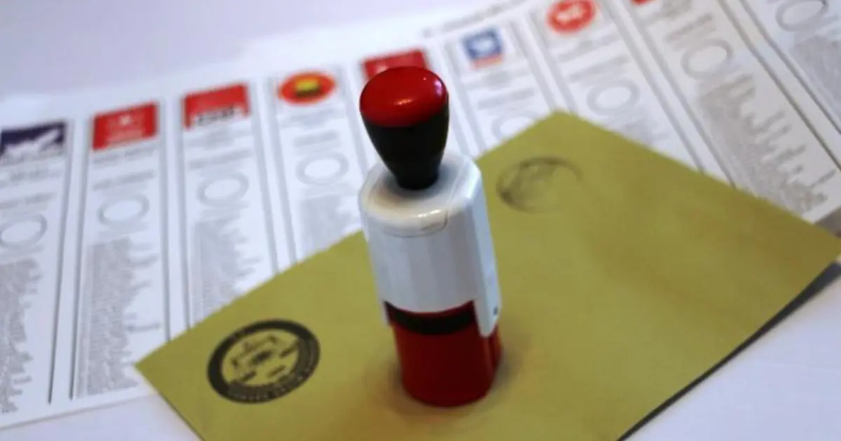 Seçim Günü Geldi: Üç İl İçin Sandık Başına! Oy Pusulasında Sıralama Merakla Bekleniyor!