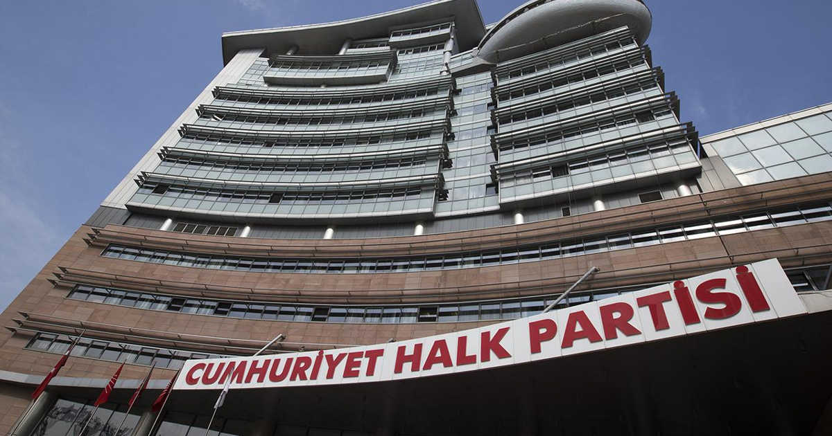CHP, İstanbul’da 7 İlçenin Yönetimlerini Değiştirerek Şok Etkisi Yarattı!