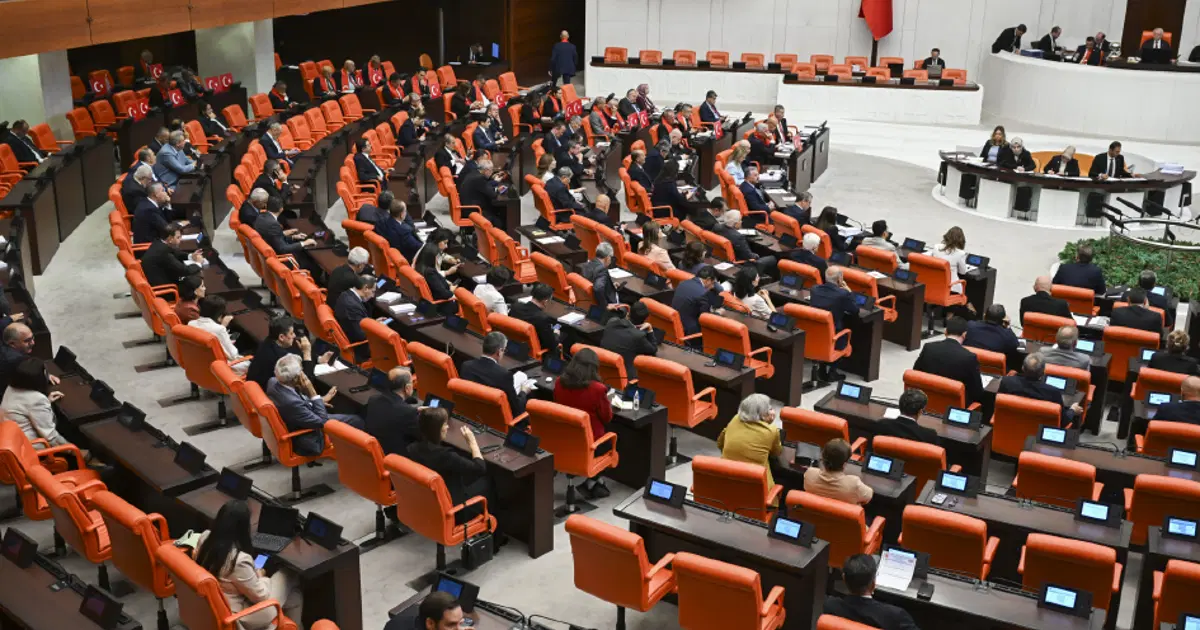 TBMM’de Terörsüz Türkiye Yasası Onaylandı: Siyasilerden Tek Sesle Birlik Mesajı
