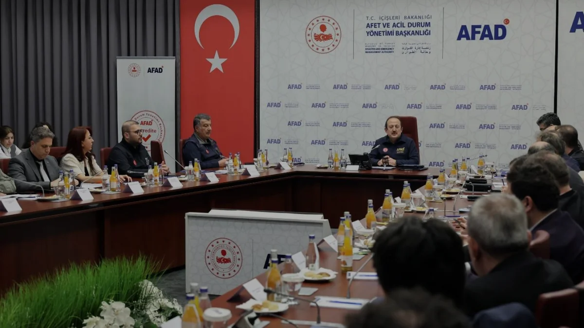 AFAD Afet Sağlık Ekibi Ulusal Akreditasyon Kılavuzu Çalıştayı Düzenlendi