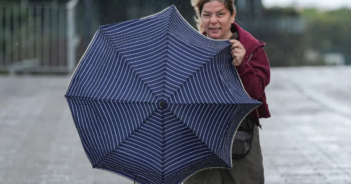 İstanbul’da Hava Sıcaklığı 14 Dereceye Düşüyor: Meteorolojiden Uyarı!