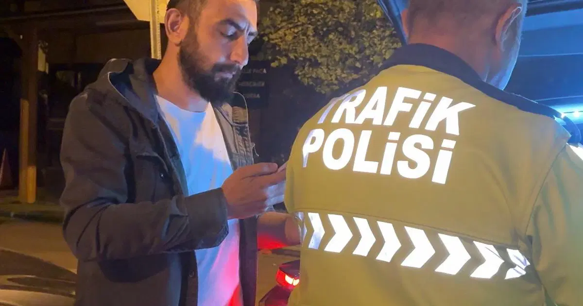 Alkollü Sürücünün Polisi Kandırma Çabası: “Abartmayın!”